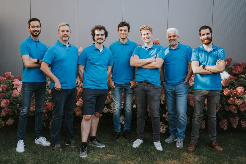 How Aziri surpassed their KPIs and consistently booked 12 meetings per month